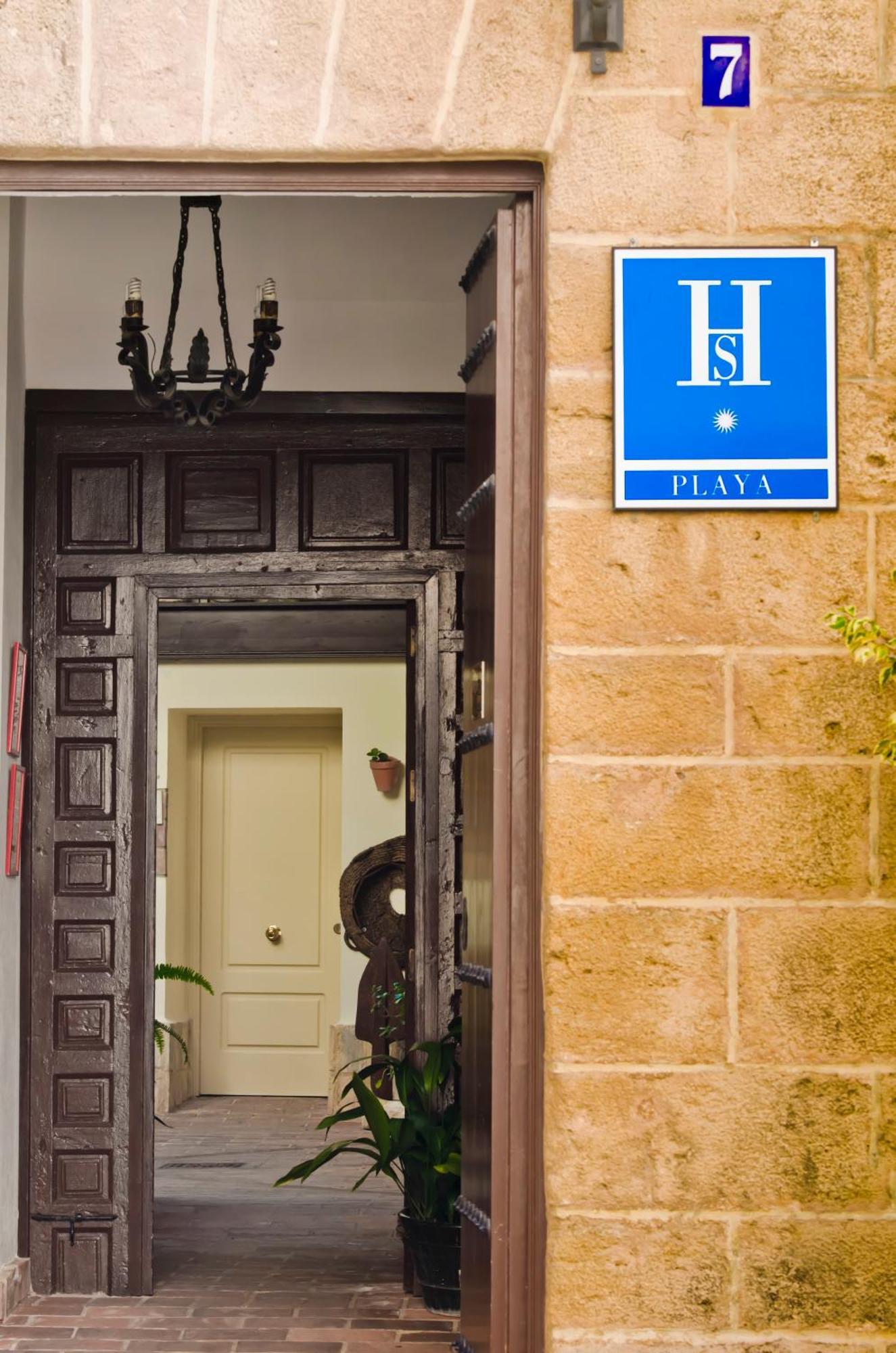Hostal Sixto Рота Екстер'єр фото