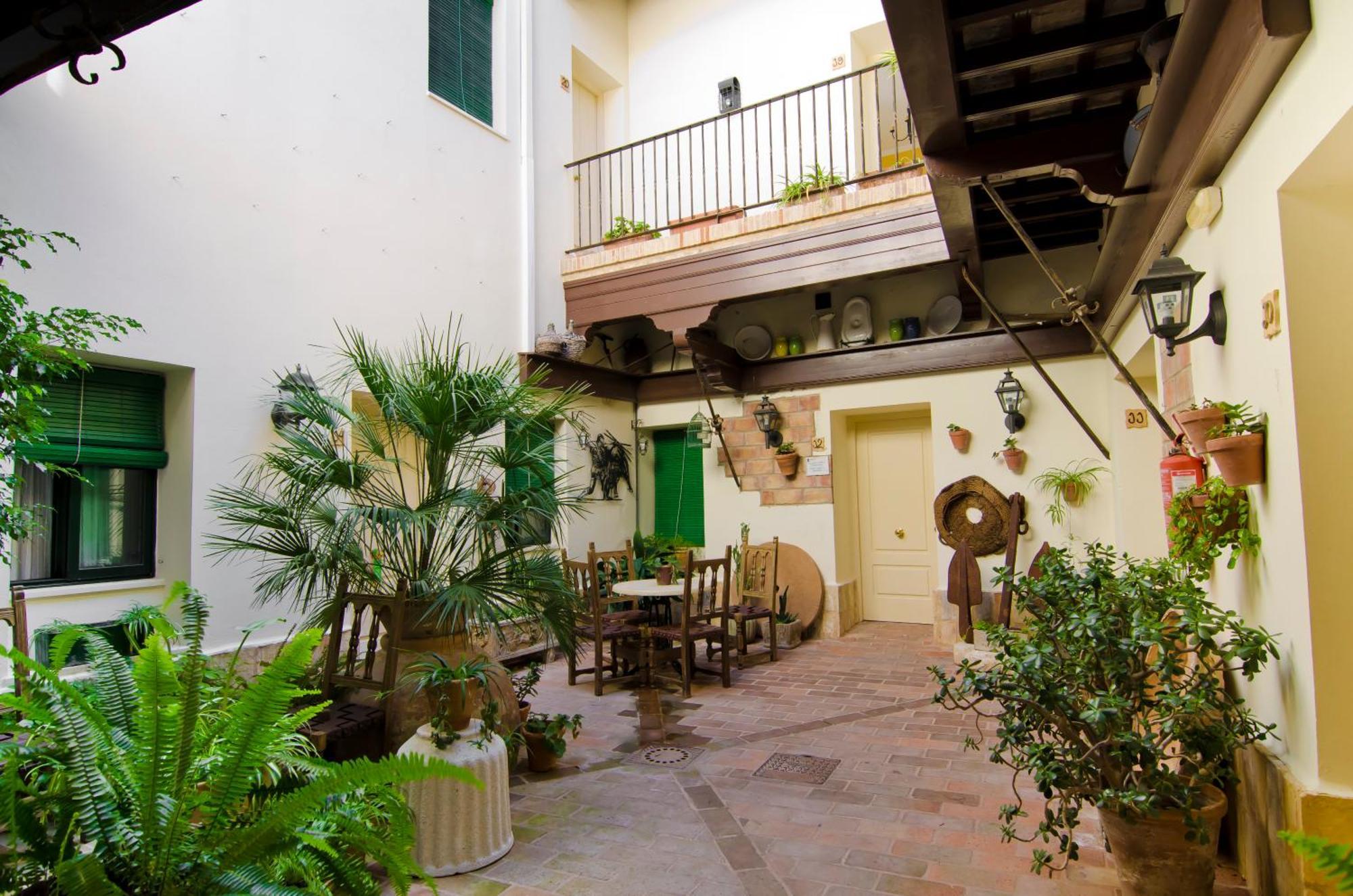 Hostal Sixto Рота Екстер'єр фото